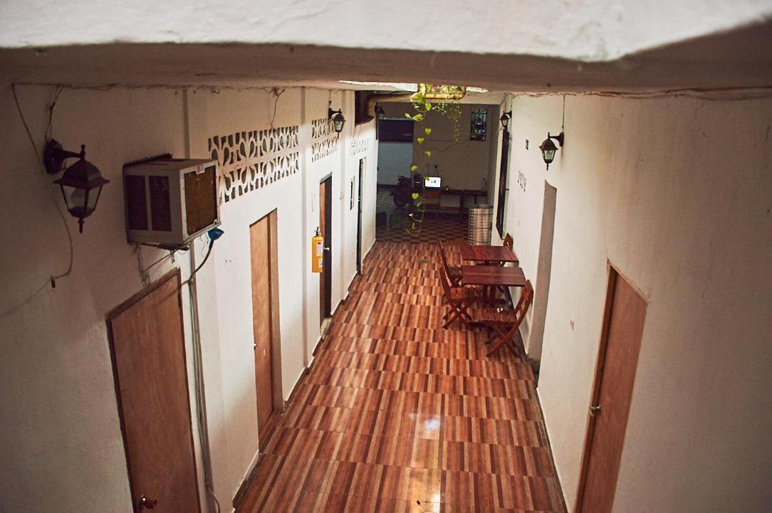 Hostal La Muralla Getsemani Cartagena Екстер'єр фото